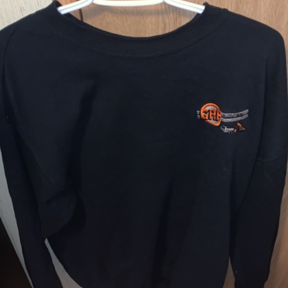 Long sleeve pullover
